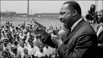 Dans lequel de ces pays le Martin Luther King Day est-il férié ?