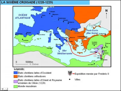 Frédéric II, élevé en Sicile, avait développé une admiration pour lislam, qui y était encore très présent après trois siècles doccupation musulmane et malgré la présence normande qui lui succéda pendant deux siècles. Quant à la dynastie musulmane des Ayyoubides, une guerre civile éclata entre les princes. Al-Kâmil, sultan dÉgypte, demanda de l'aide à Frédéric II en échange de ...