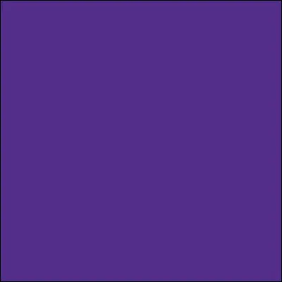 Le nom de cette couleur est le violet.