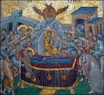 A qui Marie a-t-elle été accordée en mariage selon Luc ?