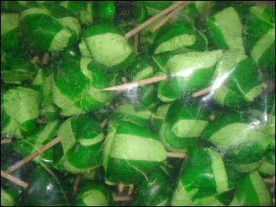 Sucette : qui aimait les sucettes, dans les années 60, d'après la chanteuse France Gall ?