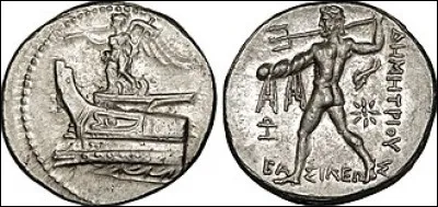 Sous les traits de quel individu va-t-il s'adresser aux héros Ajax, le fils de Télamon et Ajax, le fils d'Oïlée ?