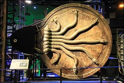 Dans quel coin des toilettes des filles se trouve le passage vers la Chambre des Secrets ?