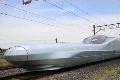 Quel est le nom des trains &agrave; grande vitesse japonais ?