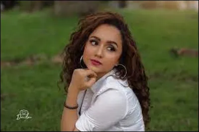 Quel est le nom de cette actrice ?