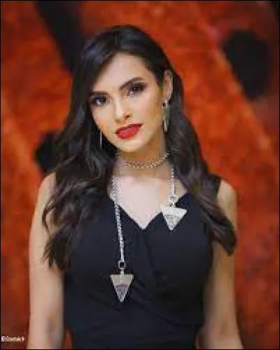 Quel est le nom de cette actrice ?