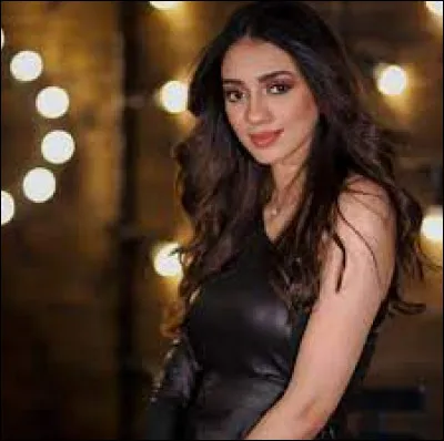 Quel est le nom de cette actrice ?