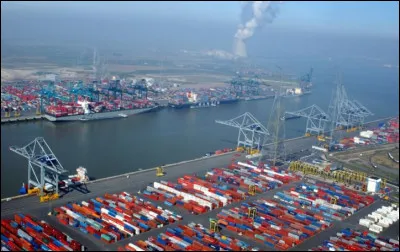 Bandar Abbas : dans quel pays de trouve le port de Bandar Abbas ?