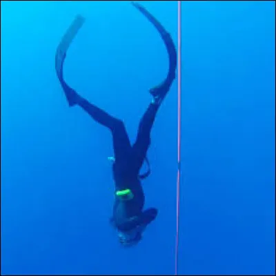 Très librement inspiré de la vie de Jacques Mayol et Enzo Maiorca, ce film de Luc Besson sort en 1988. Quel est son titre ?