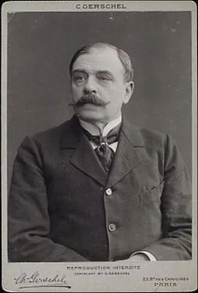 Qui est l'auteur du roman "Le Journal dune femme de chambre" paru en juillet 1900 chez Charpentier-Fasquelle ?