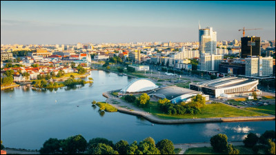 Ma capitale est Minsk. Qui suis-je ?
