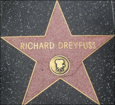 Parmi ces stars, qui n'a pas son &eacute;toile sur le Hollywood Walk of Fame ?