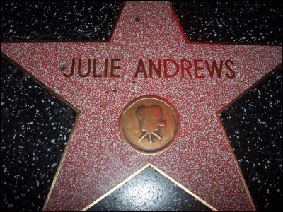 Parmi ces actrices, qui n'a pas son étoile sur le Hollywood Walk of Fame ?