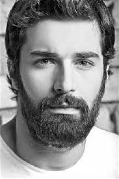 Quel est le nom de cet acteur ?
