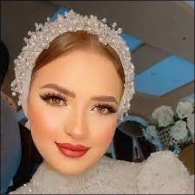 Quel est le nom de cette actrice ?