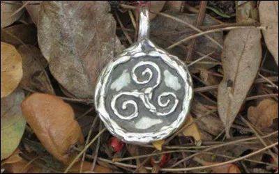 Que sont les merveilles, les desserts dégustés au cours des Failles, festivités suisses relatives à Imbolc ?