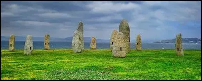 Qui célèbre-t-on par le biais du "Féil Bríde" ?