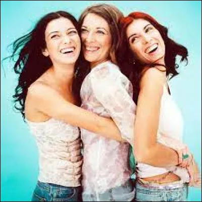 Le tube de l'été fut "The Ketchup Song (Asereje)" du groupe Las Ketchup. De quel pays se groupe féminin est-il originaire ?