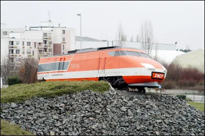 Quel nom porte Viktor, dans le roman de Boris Jitkov, de 2008 ?