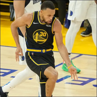 En quelle positon et en quelle année est-il drafté ?