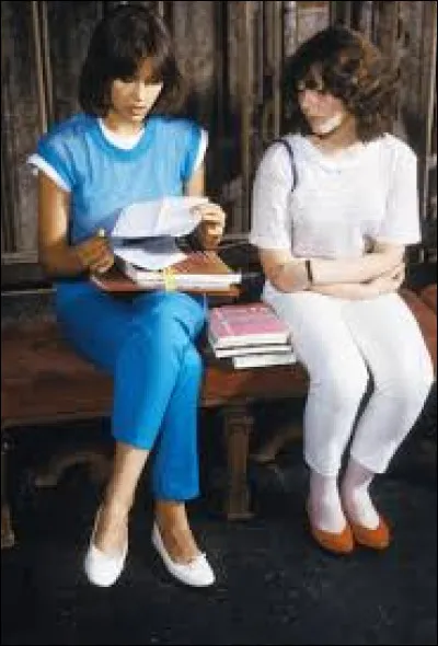 Dans le film culte "La Boum", où Vic étudie-t-elle ?