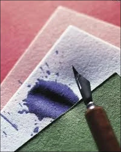 Dans l'ancien temps, quel papier était utilisé par les écoliers pour absorber l'encre ?