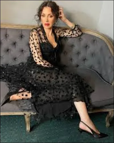 Complétez le titre de cette chanson : "L'ombre de...