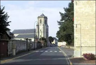 Nous sommes dans les Hauts-de-France, à Rivière. Commune de l'aire d'attraction Arrageoise, elle se situe dans le département ...