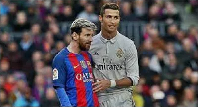 A donné plus d'un million d'euros pour aider les hôpitaux lors de la crise du Covid-19 :