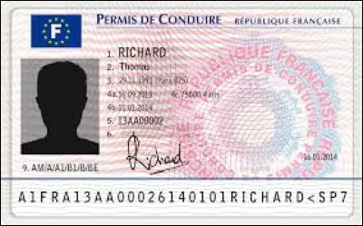 On peut passer son permis de conduire à l'âge de 10 ans.