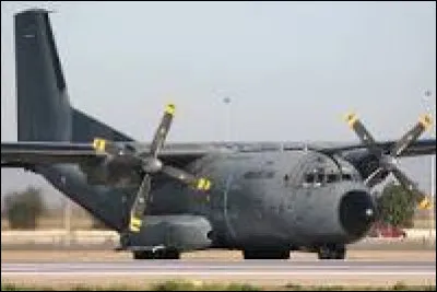 Comment s'appelle cet avion ?