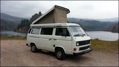 Ce Combi des années 1970 a un surnom populaire (et rigolo, selon les humours). Lequel est-ce ?