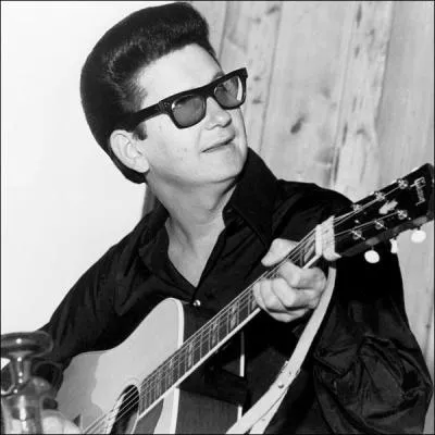 Il est l'interprte de'oh pretty woman' c'est ... .