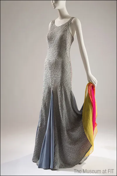 Où Elsa Schiaparelli installe-t-elle sa boutique en 1935 ?