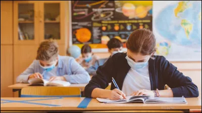 Tu as deux sujets &agrave; revoir pour un contr&ocirc;le. Que r&eacute;vises-tu ?