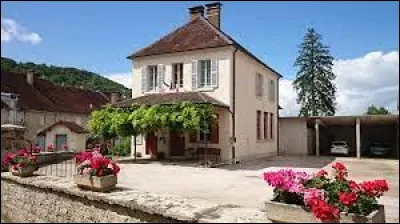 Nous terminons notre balade en Bourgogne-Franche-Comté, à Vernantois. Commune de l'aire d'attraction Lédonienne, elle se situe dans le département ...