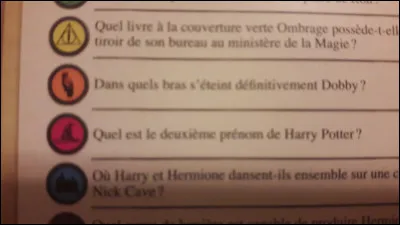 Répondez à la question rose.