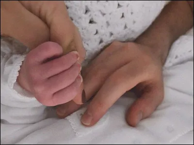 Son bébé est-il une fille ou un garçon ?