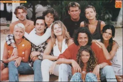 Qui est arriv au cours de la srie et qui est sur cette photo ?