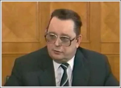 Il a succédé à Ryjkov comme premier ministre de l'Union soviétique de janvier à août 1991. Il fit partie des conservateurs qui tentèrent le putsch d'août 1991 contre Gorbatchev. C'est ...