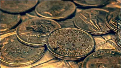 Quel écrivain français a fait l'objet d'une pièce de 10 francs pour le centenaire de sa mort en 1985 ?