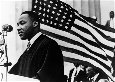 A qui doit-on la chanson "MLK", dédiée à Martin Luther King en 1984 ?