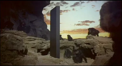 Comble du perfectionnisme, pour le montage du film "2001 Odyssée de l'espace", Kubrick n'a utilisé que...