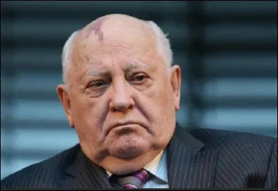 Gorbatchev était engagé pour la fin de la guerre froide.