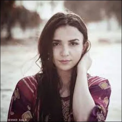 Quel est le nom de cette actrice ?