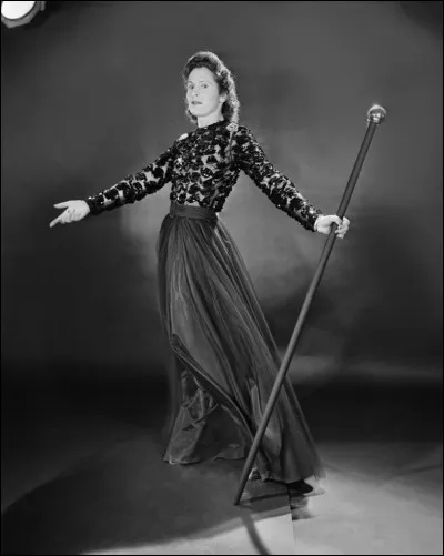 Avait pour muse Gala :