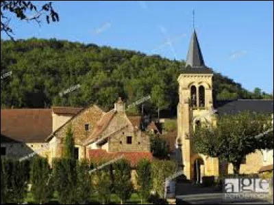 Je vous propose une balade dans le Périgord noir, à Saint-Vincent-de-Cosse. Nous sommes en région ...