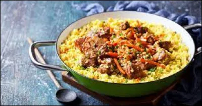 Le repas de ce soir a une drôle de tête. Que fais-tu ?