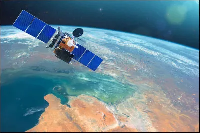 Par quel moyen met-on les satellites dans l'espace ?