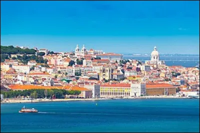 Quelle est cette capitale traversée par le Tage ?